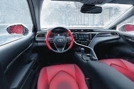 2020 Toyota Camry SE thumbnail 2